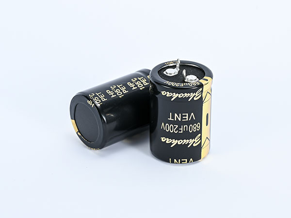 680UF200V  牛角电容